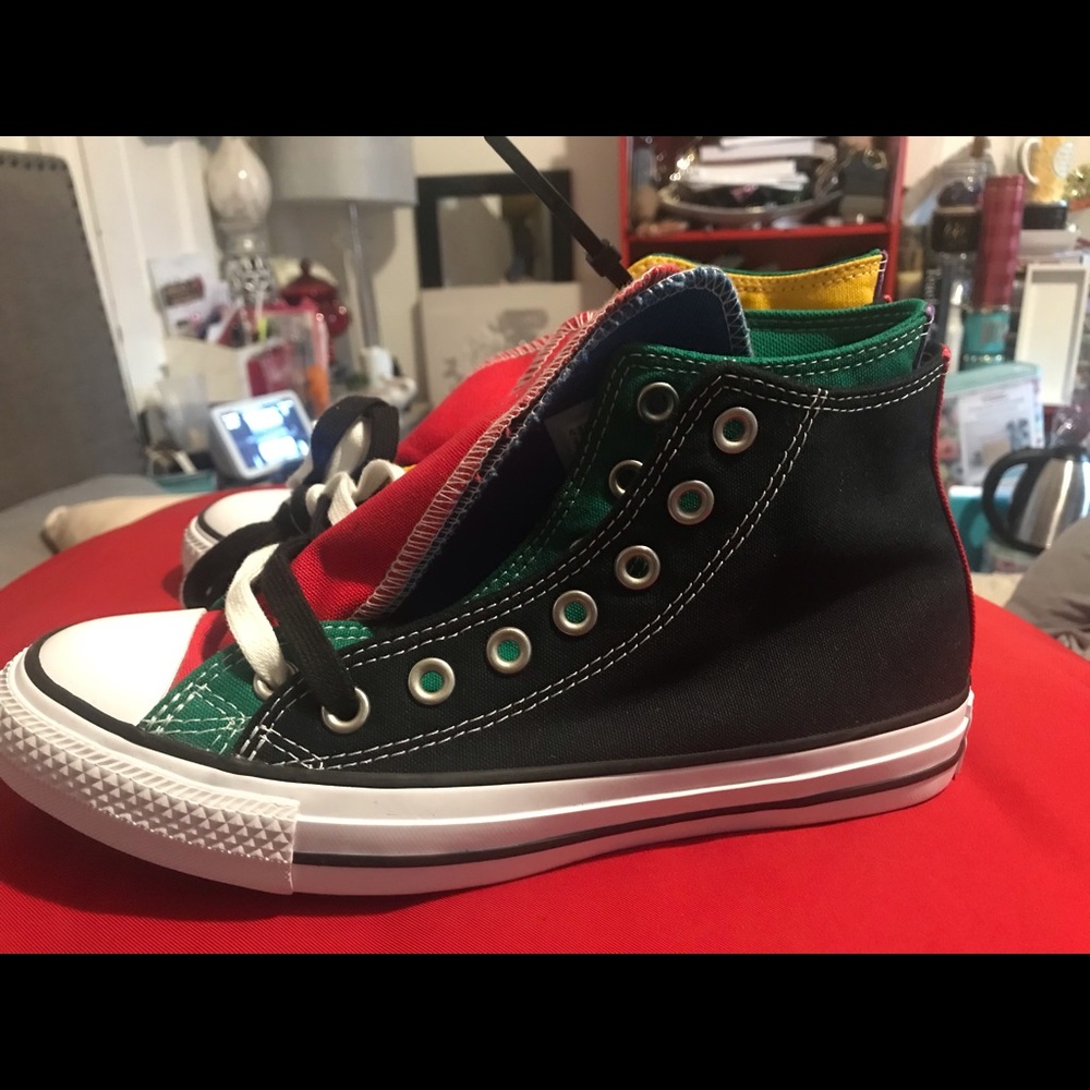 Converse - Picture 2 of 5